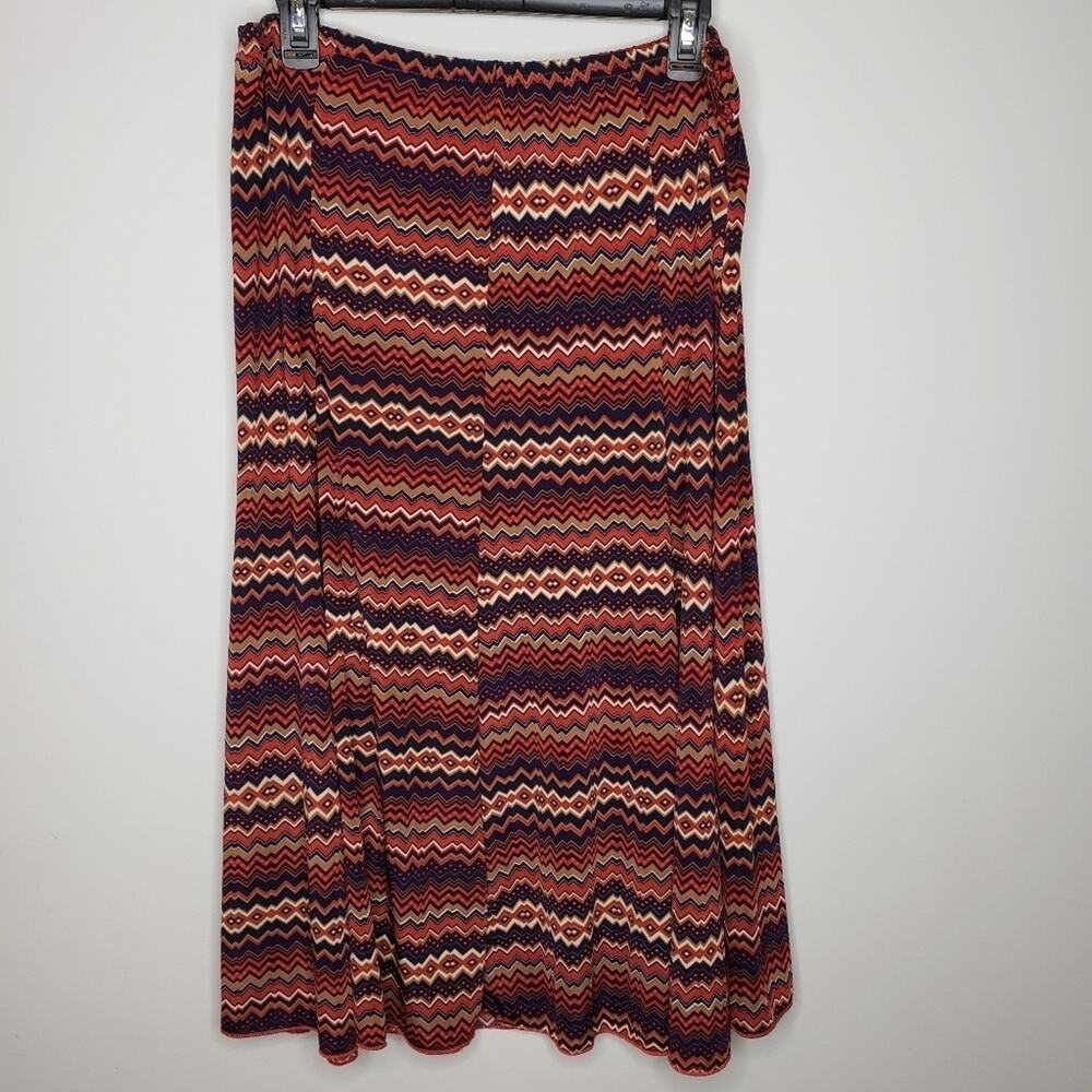 Metro Wear Maxi Skirt Large